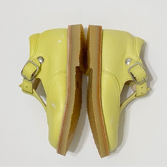 MANUELA DE JUAN little girls pale yellow leather Mary Jane dress shoes - Picture 4 of 8